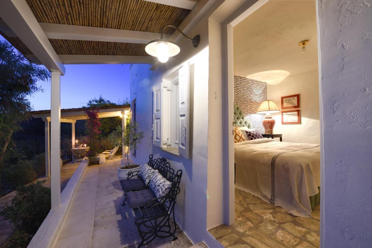 The Dutch Suite, Romantic Boutique Guesthouse Porto Heli Exterior photo
