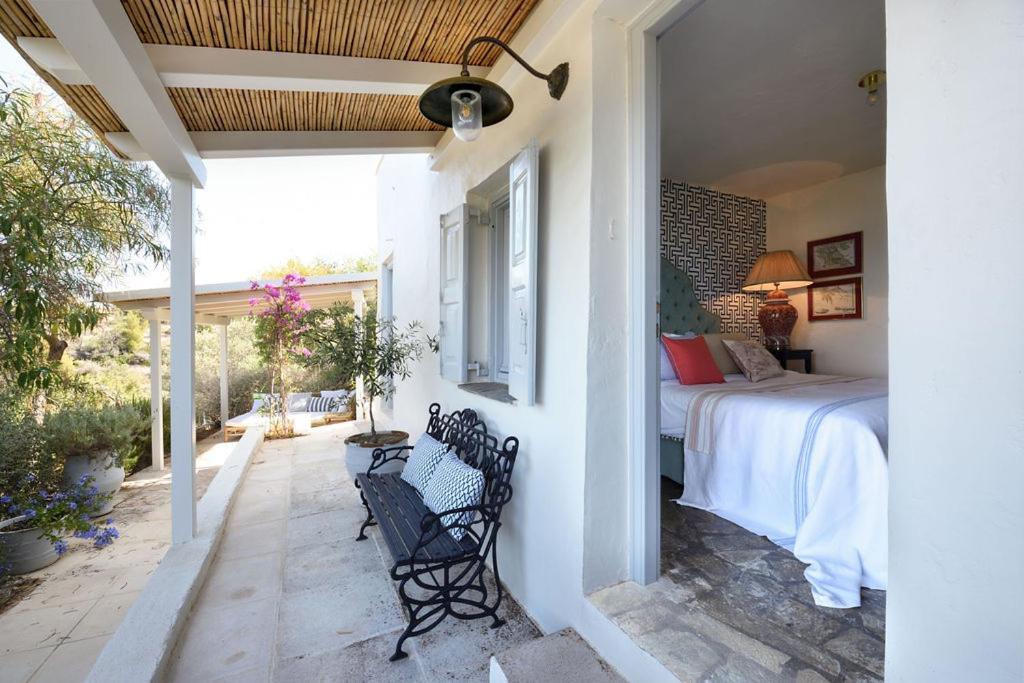 The Dutch Suite, Romantic Boutique Guesthouse Porto Heli Exterior photo